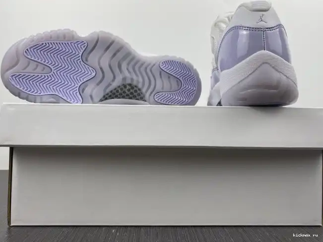 Cheap Violet Pure WMNS AH7860-101 Jordan Low Air 11 0512